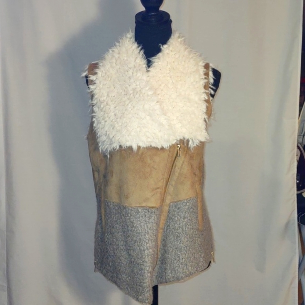 Athena Marie Faux Fur and Suede Vest with Zippers front Center and Sides